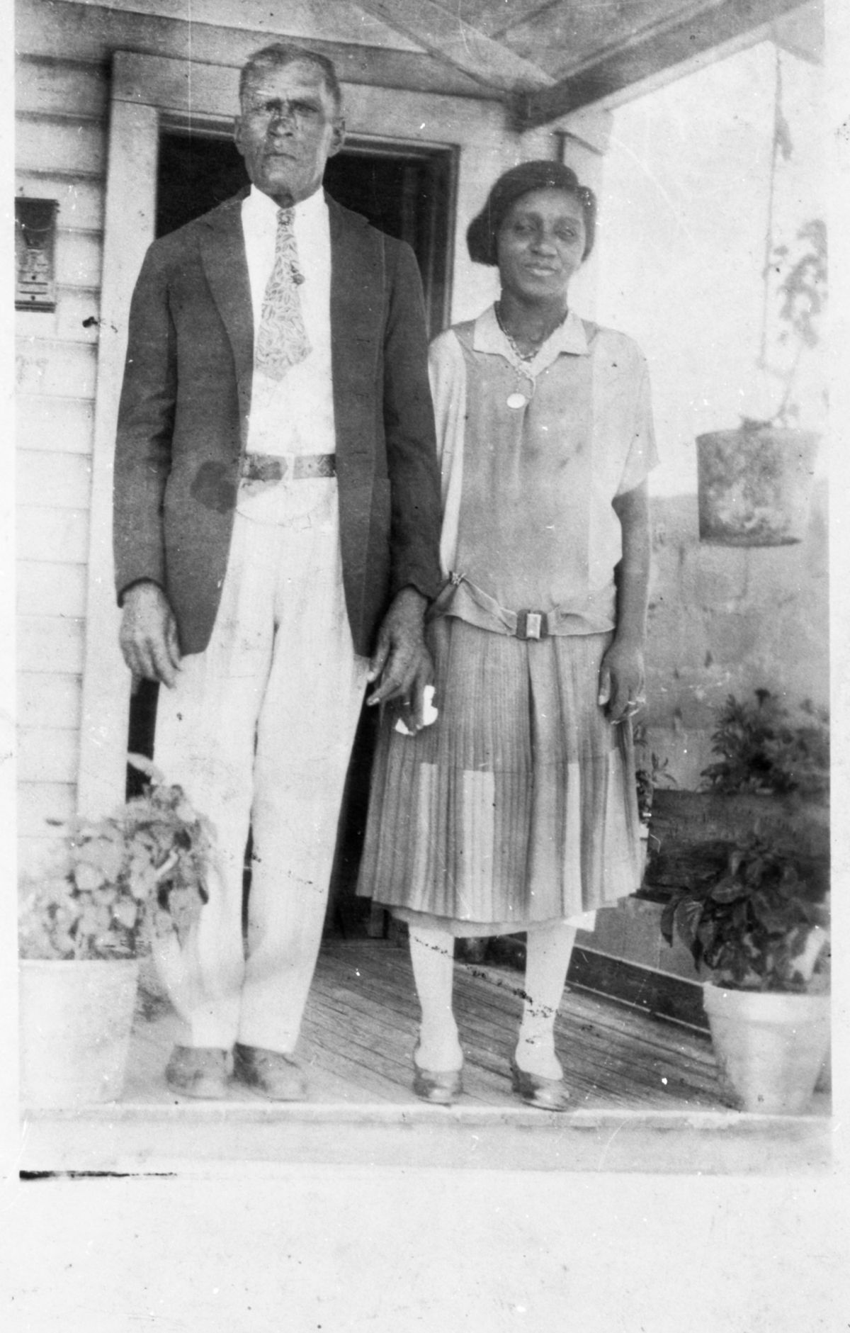 Jefferson Morgan and unidentified woman - Hamburg, Florida