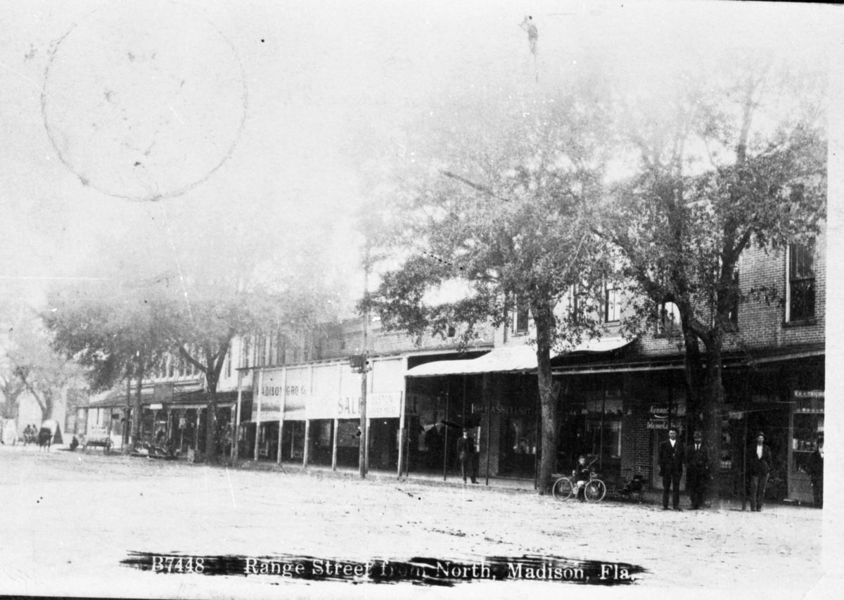 Businesses on Range Avenue - Madison, Florida.