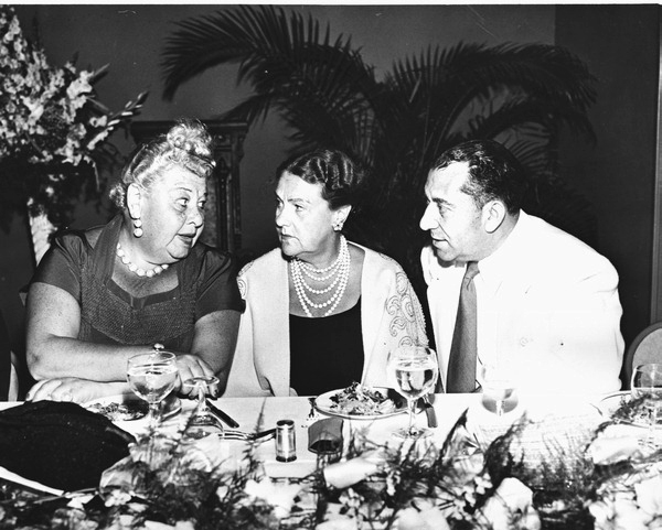 Sophie Tucker at Temple Israel dinner