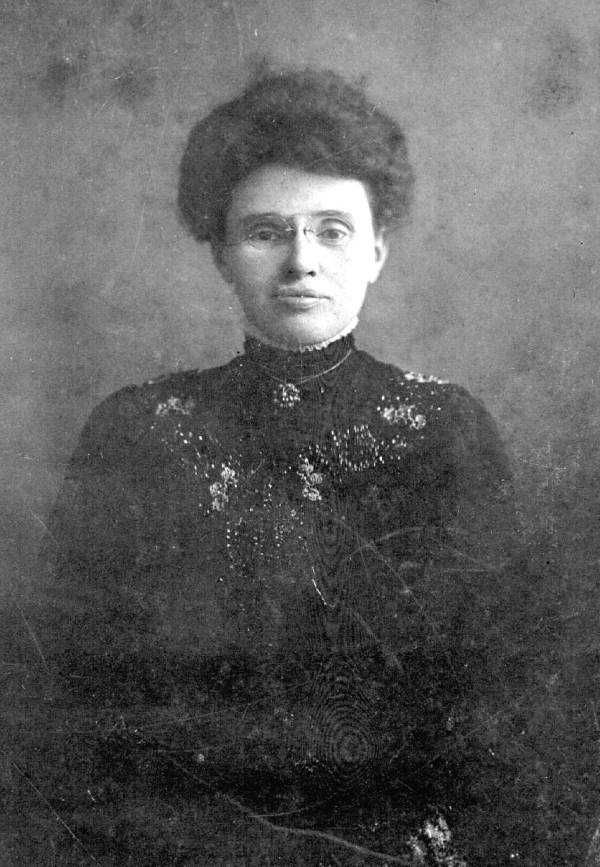 Portrait of Ester Joselone Marcus.