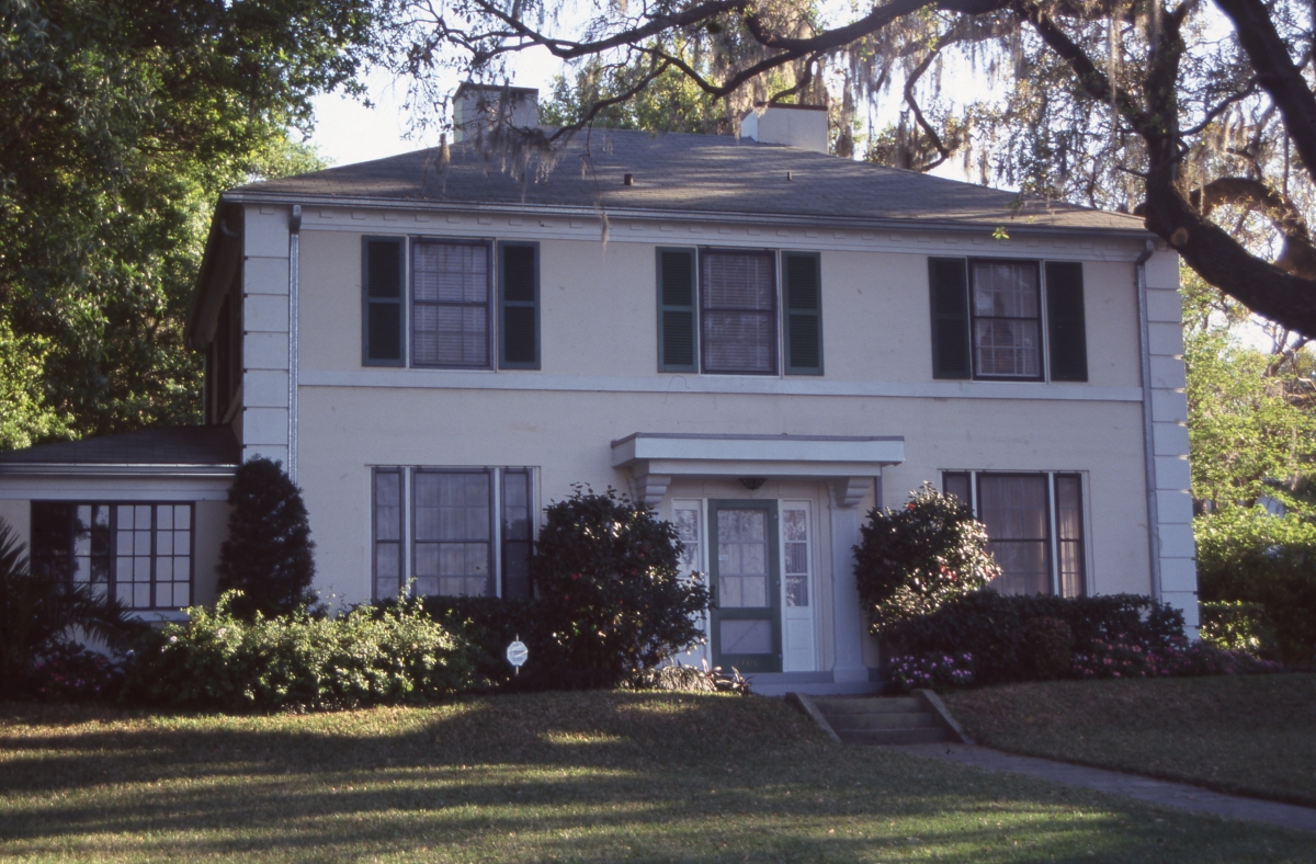 Colonial Revival residence in the Interlaken Historic Residential District of Winter Haven.