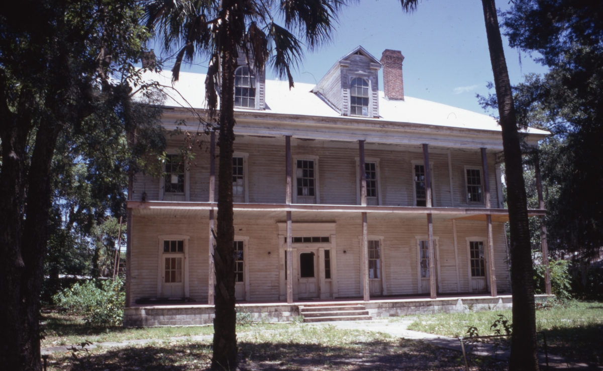 Photographs of the Bronson-Mulholland House in Palatka.