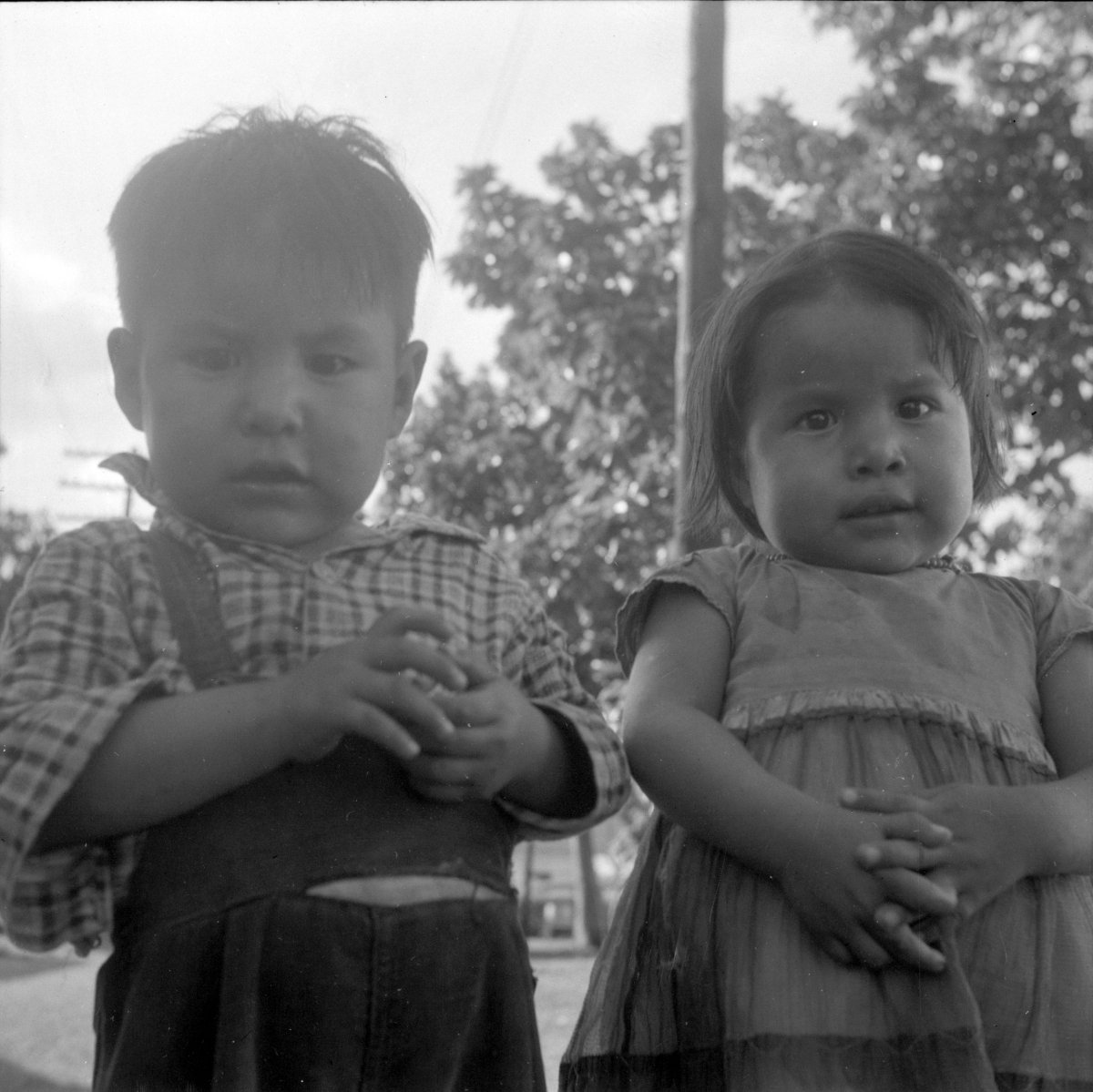 Seminole Indian twins Albert and Caroline Snow