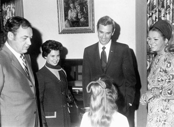 Florida Governor Kirk introducing his family to Florida governor-elect Askew