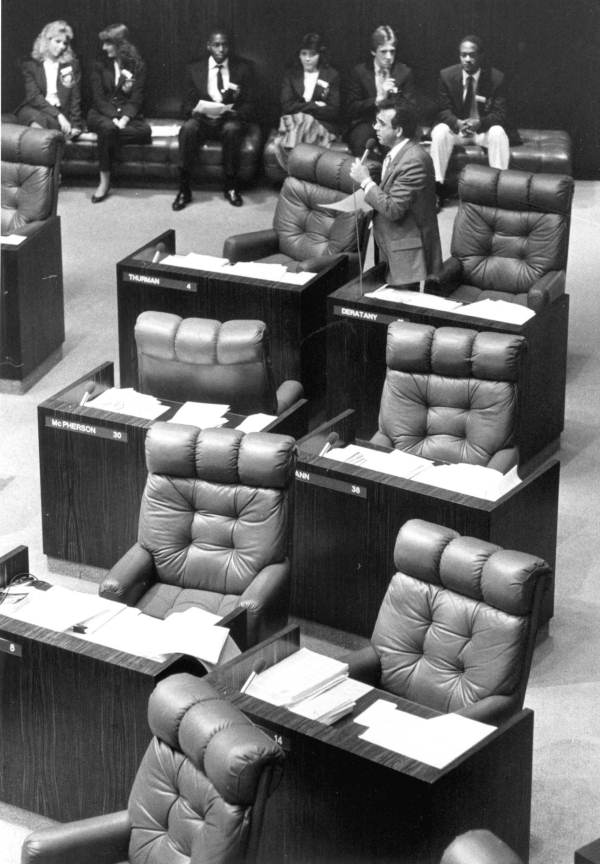 Senator Tim Deratany speaks during closing days of the Florida legislative session.