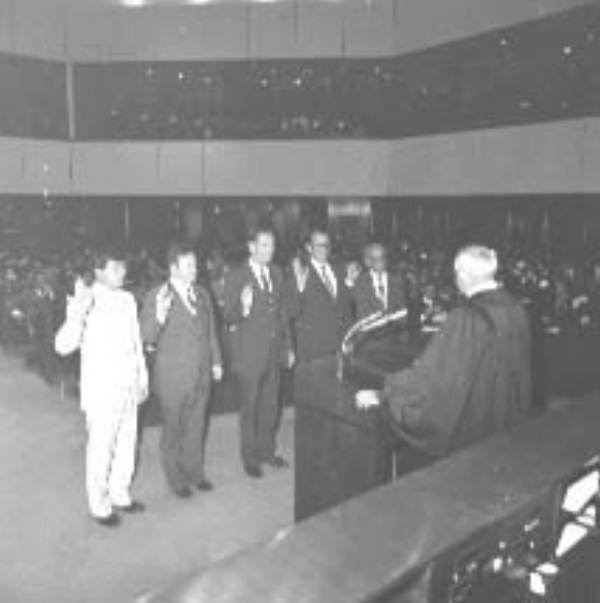 Oath taking by Florida political representatives