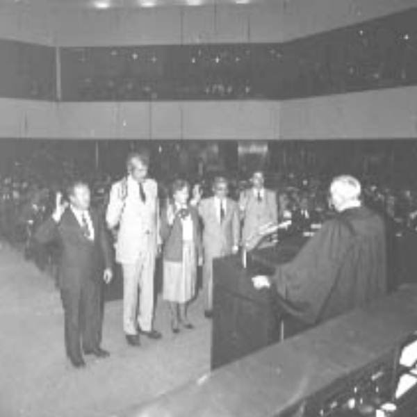 Oath taking by Florida political representatives
