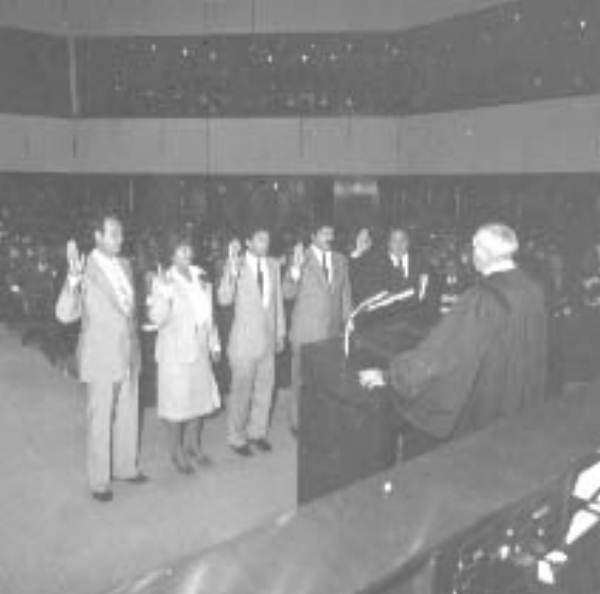 Oath taking by Florida political representatives