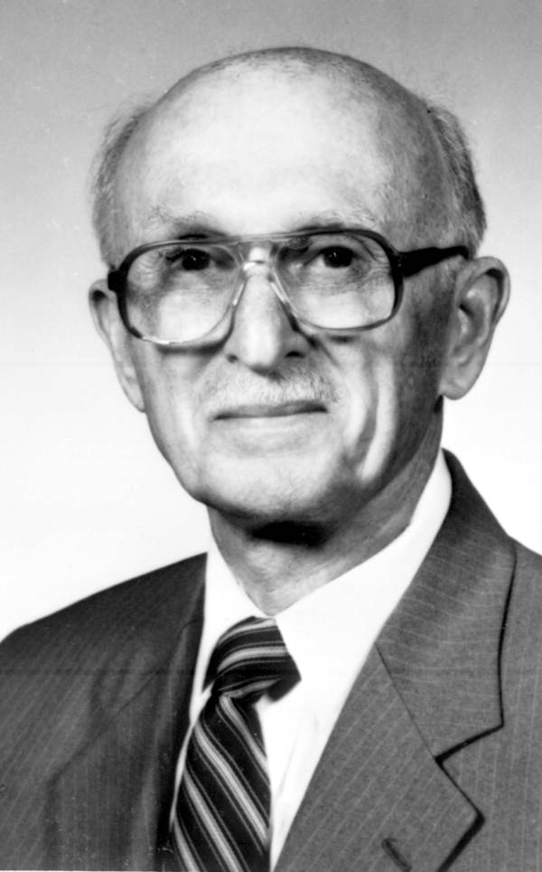 Portrait of Democrat legislator Philip Mishkin.