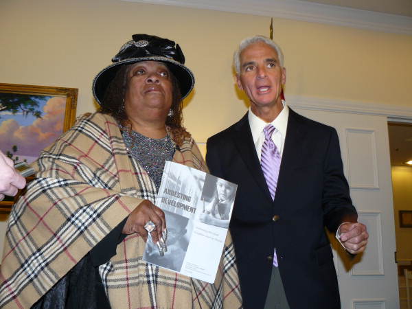 Governor Charlie Crist meeting with Florida NAACP President Adora Obi Nweze of Miami to discuss juvenile justice.