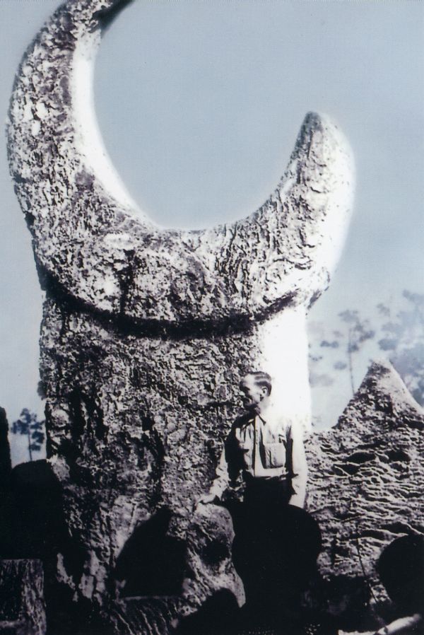 Ed Leedskalnin at his Coral Castle in Homestead.