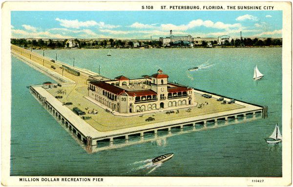 Aerial view of the Million Dollar Recreation Pier in St. Petersburg.