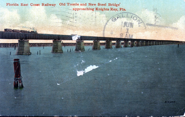 Old trestle and new steel bridge approaching Knights Key, Florida