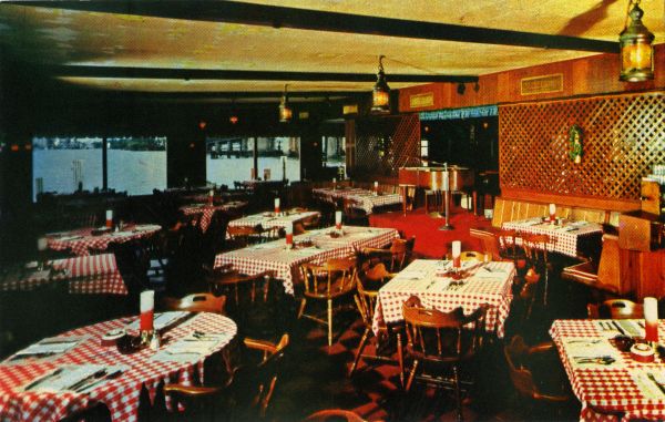 Mike Gordon Seafood Restaurant - Miami, Florida