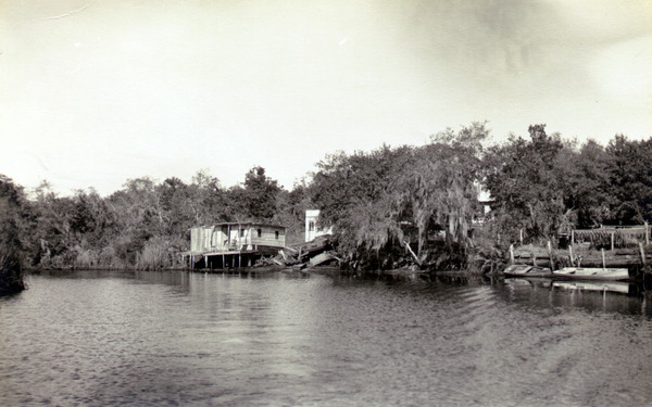 River scene in Port Richey.