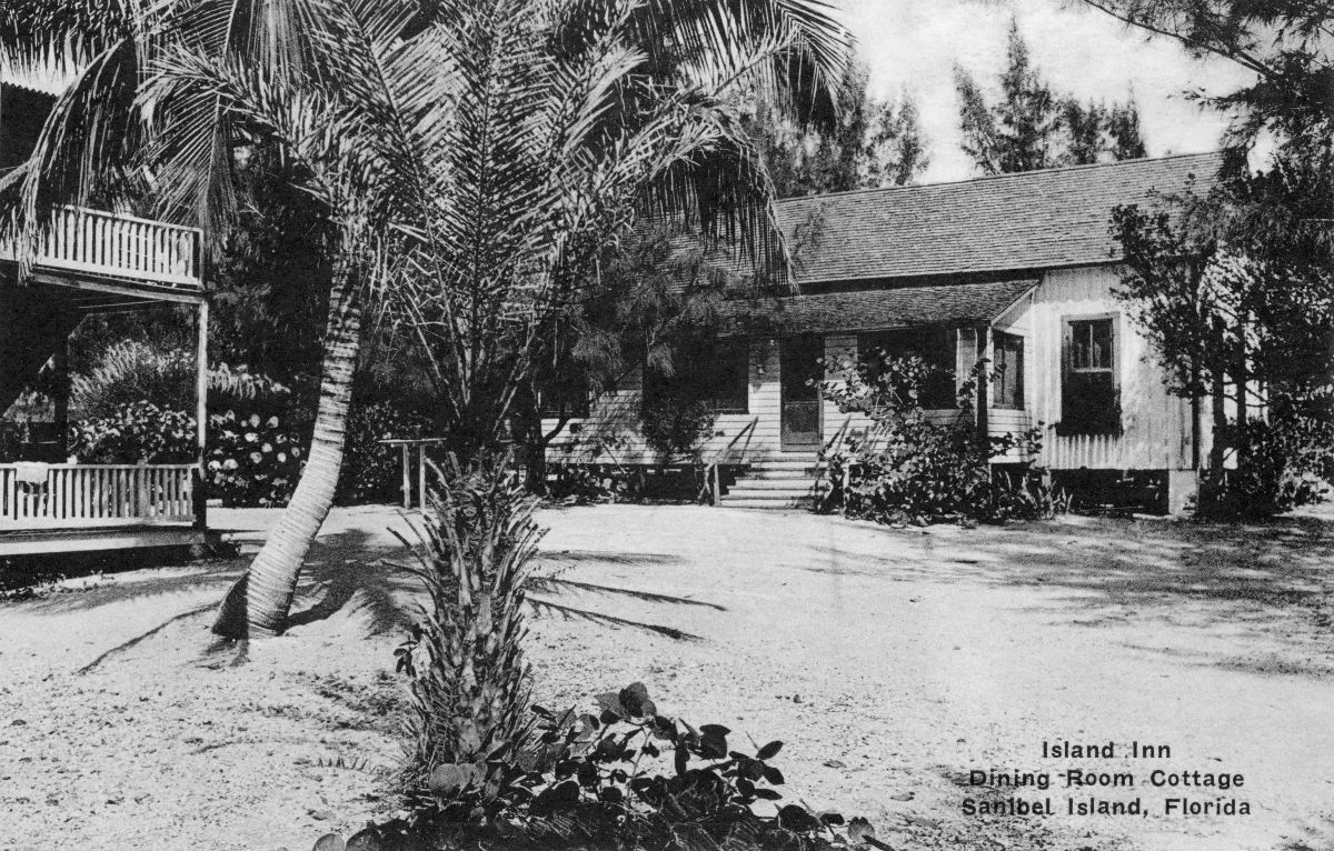 Island Inn dining room cottage - Sanibel Island, Florida.