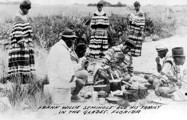 Frank Willie and his family - Everglades, Florida