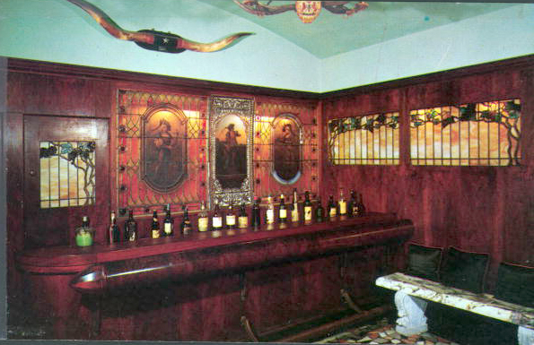 John Ringling's bar - Sarasota, Florida .