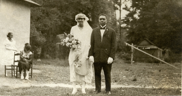 Portrait of an African American couple in Hibernia.