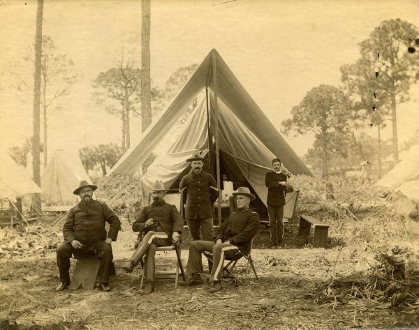 Officers of the Spanish-American War encamped in Tampa.