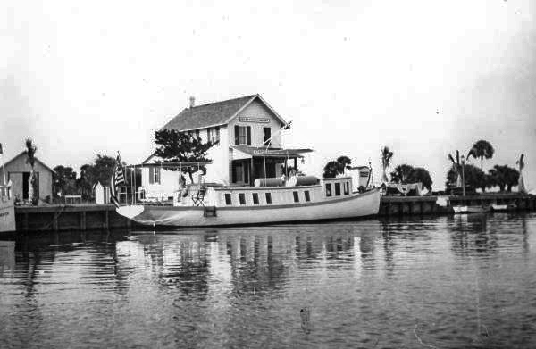 The Eclectic docked on the Indian River