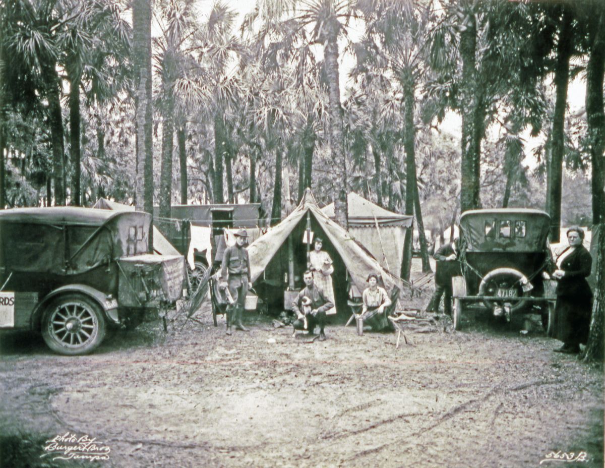 Travelers at a Tin Can Tourists camp site.