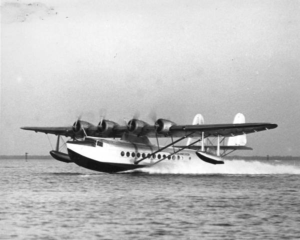 Pan American airplane landing at Dinner Key