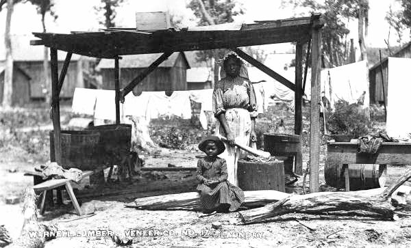 Laundry shed at the Warnell Lumber and Veneer Company