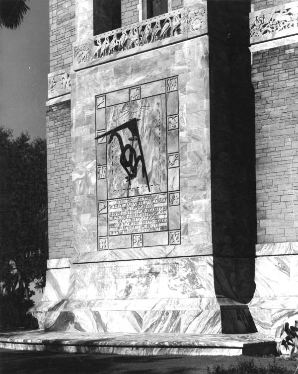 Sundial at the Singing Tower - Lake Wales, Florida.