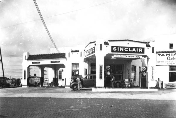 Sinclair's auto fountain