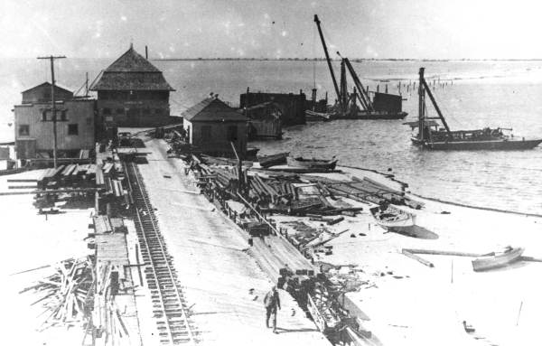 Construction of the Memorial Causeway and bridge leading to Clearwater Beach
