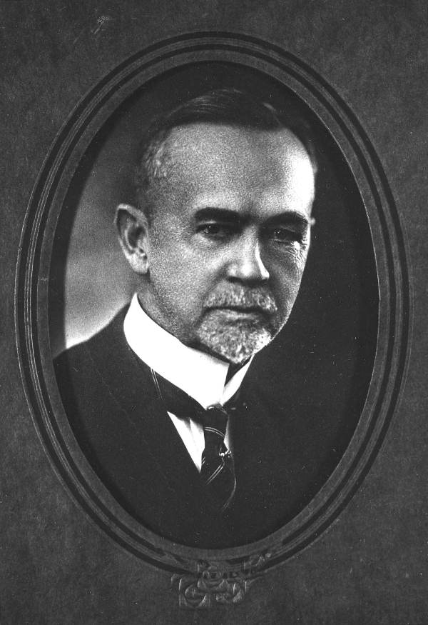 Dr. William L. Hughlett