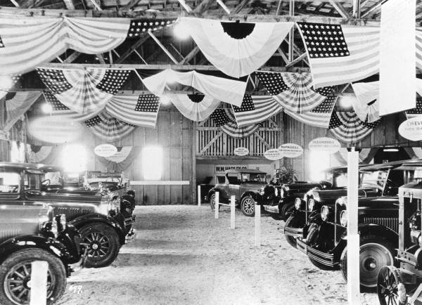 Automobile display at the Everglades the day the trail opened