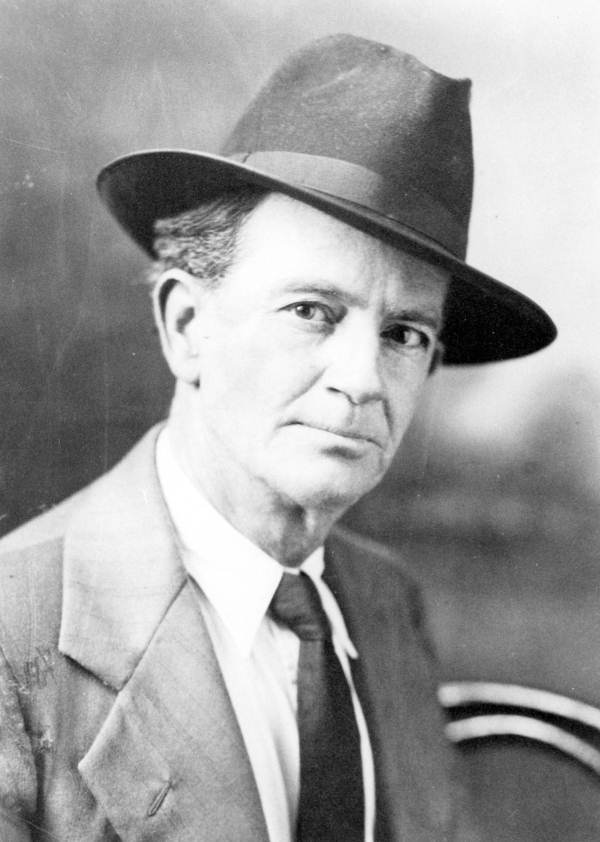 Tom Gaskins, inventor of Gator Roach Hives.