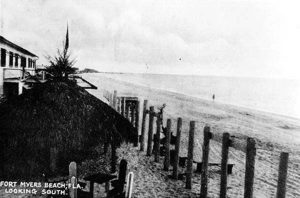 Nettie's Place on Fort Myers beach..