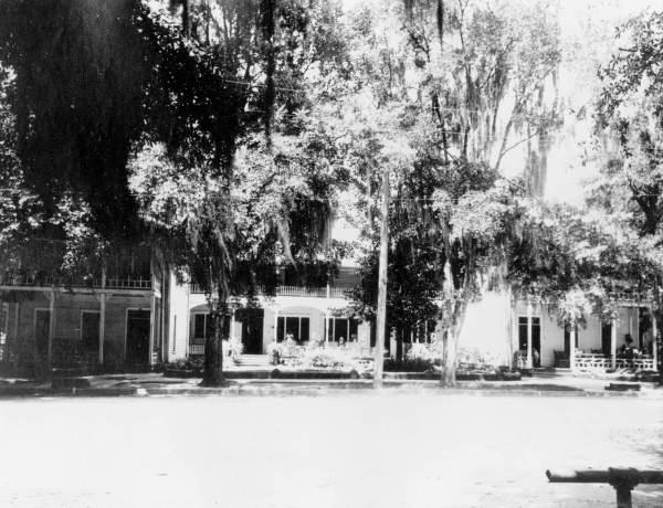 The White House Hotel - Gainesville, Florida.