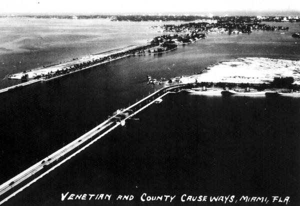 Venetian and County Causeways : Miami, Florida.