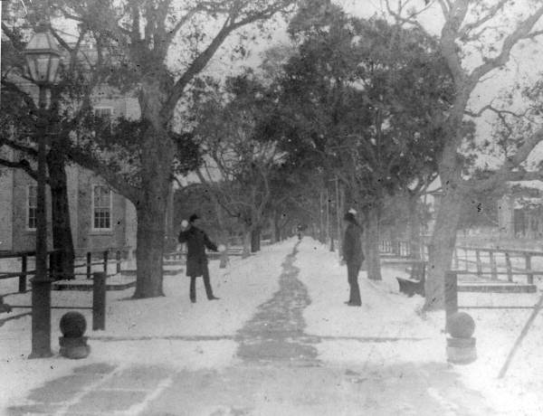 Men with snowballs : Pensacola Navy Yard.