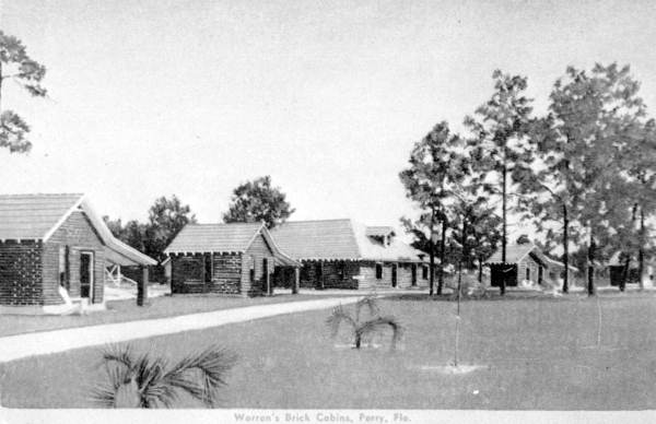 Warren's Brick Cabins : Perry, Florida