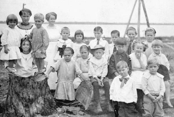 School class portrait.