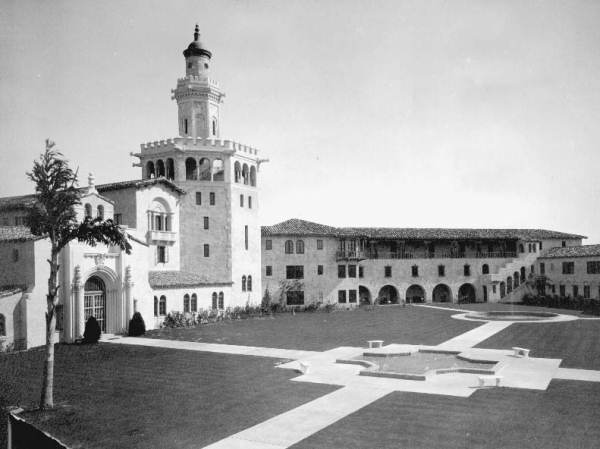 Hotel Rolyat : Saint Petersburg, Florida.