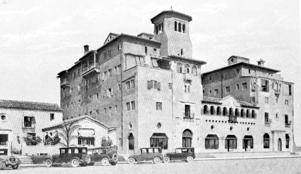 El Vernona Hotel - Sarasota, Florida.