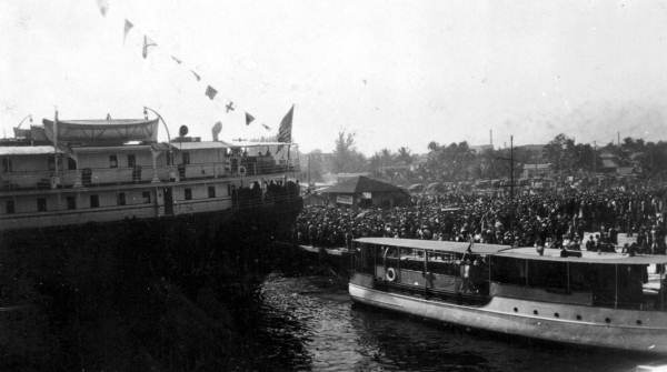 Arrival of the first Clyde Line ships at Miami.