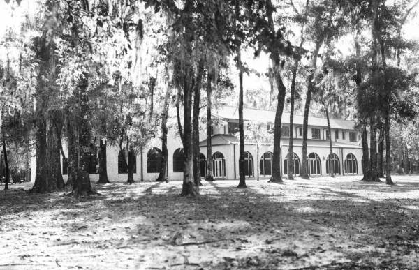 Wakulla Springs Lodge