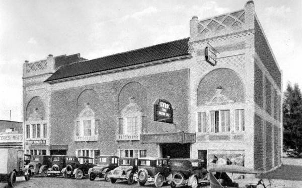 Lyric theater : Stuart, Florida.
