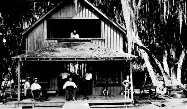 Bathing house at the De Leon springs