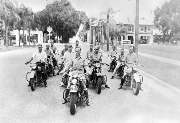 Winter Haven motorcycle troops