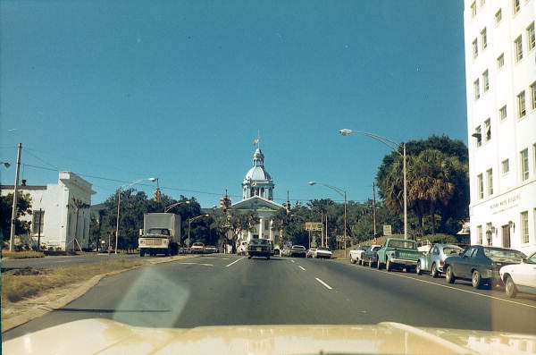 Traveling west on Apalachee Parkway - Tallahassee, Florida .