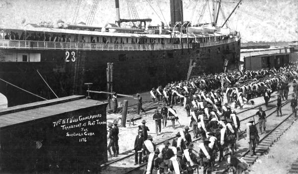 71st N.Y. Vols going aboard transport at Port Tampa for Santiago, Cuba..