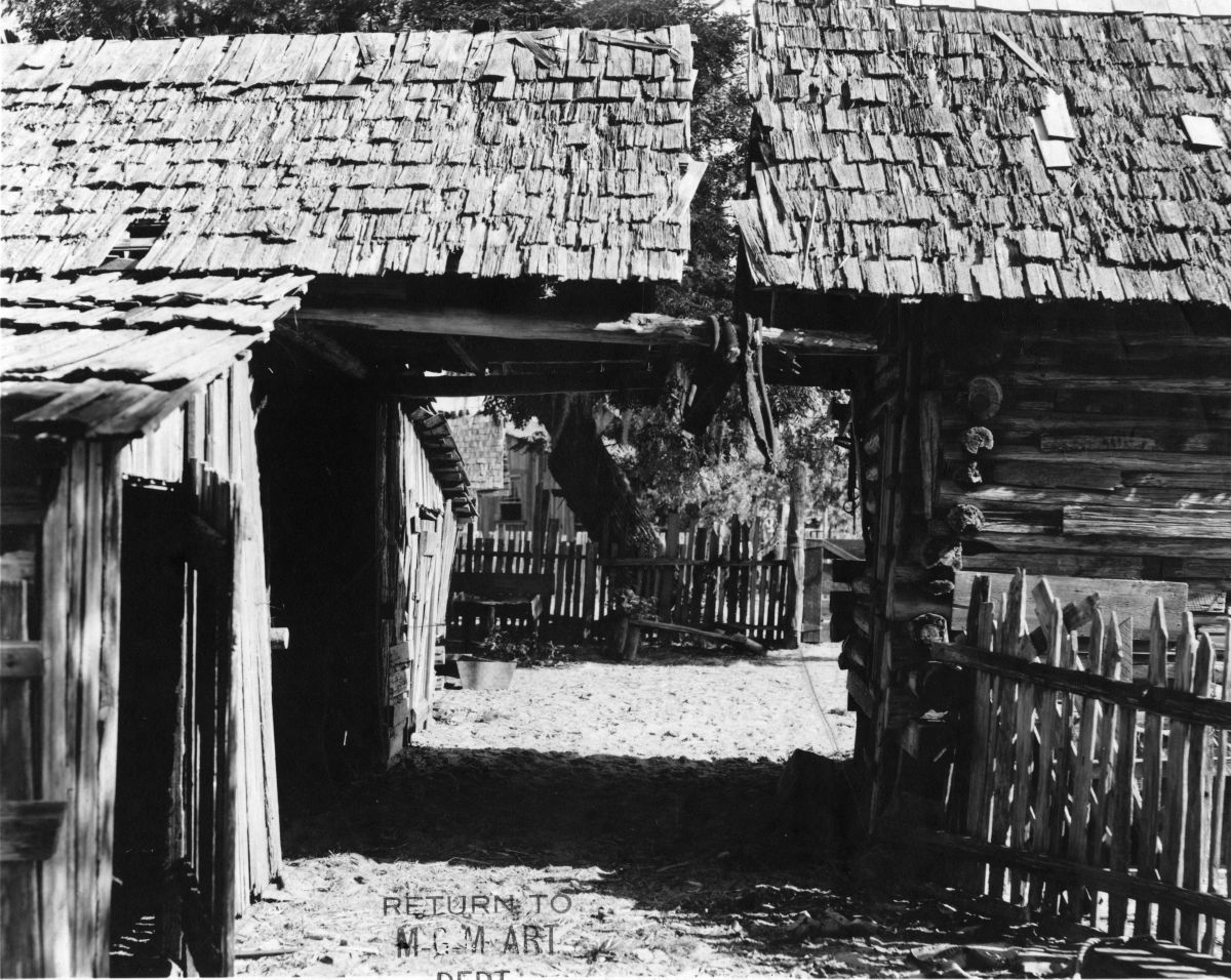 Close-up view of barn at farm used for "The Yearling" motion picture